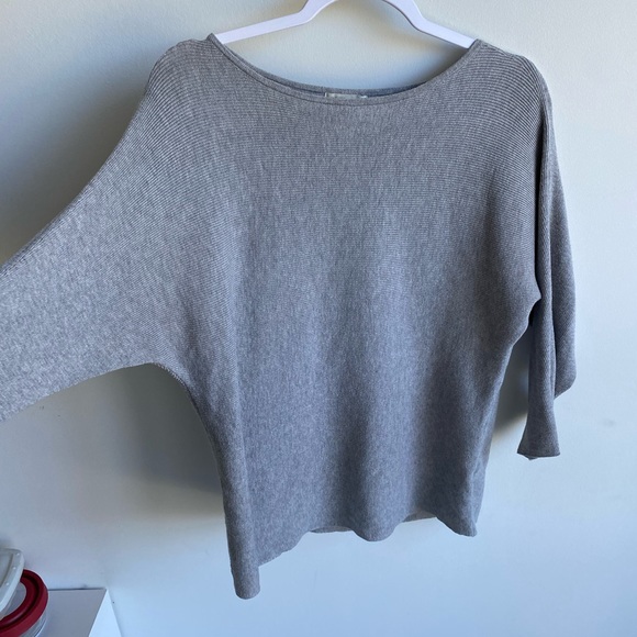 Grey H&M Sweater - Picture 2 of 2
